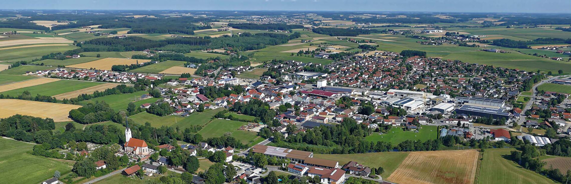 Gewerbegebiete in Massing - Luftbild Gewerbegebiete in Massing - Luftbild